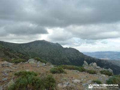 Cuerda de las Cabrillas - Senderismo en el Ocaso;sierra madrid rutas senderismo buitrago de lozoya